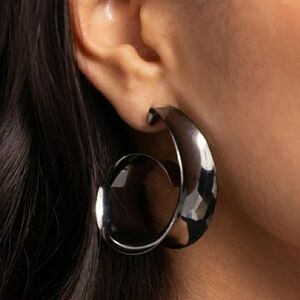 Elegant Black Hoop Earrings